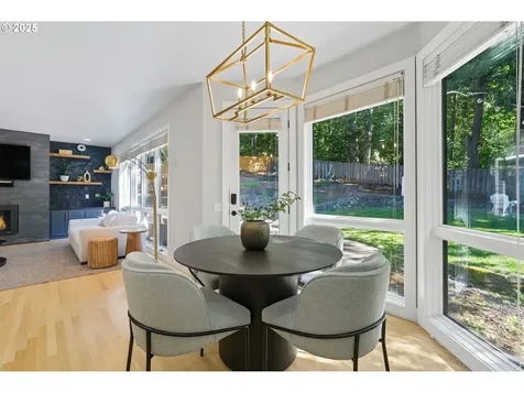 19229 35th Place Lake Oswego OR 97034