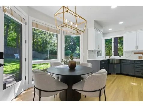 19229 35th Place Lake Oswego OR 97034