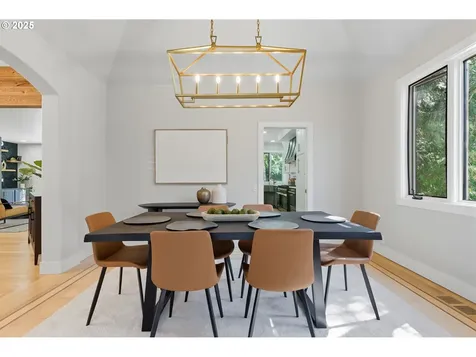 19229 35th Place Lake Oswego OR 97034