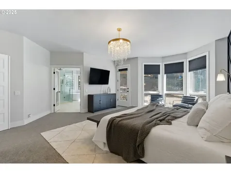 19229 35th Place Lake Oswego OR 97034
