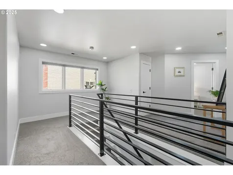 19229 35th Place Lake Oswego OR 97034