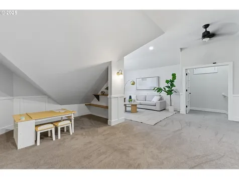 19229 35th Place Lake Oswego OR 97034