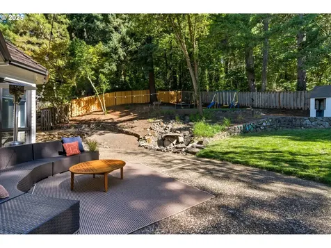 19229 35th Place Lake Oswego OR 97034