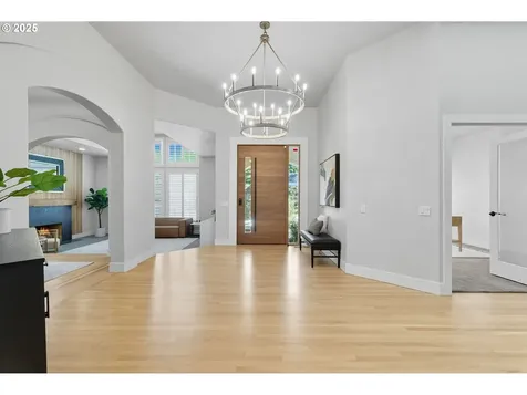 19229 35th Place Lake Oswego OR 97034