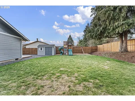 4851 Avalon Street Eugene OR 97402