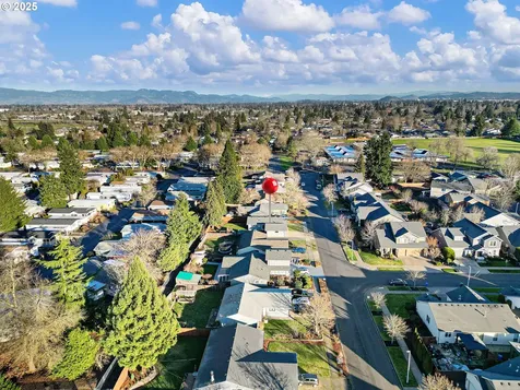 4851 Avalon Street Eugene OR 97402