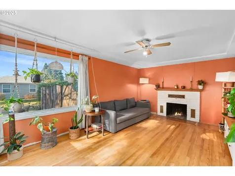 3303 A Street Washougal WA 98671