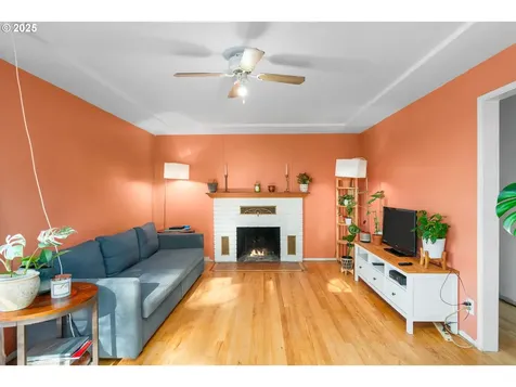 3303 A Street Washougal WA 98671
