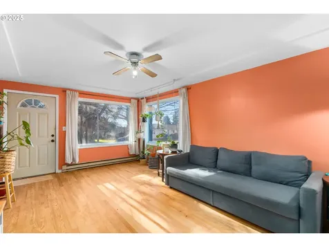 3303 A Street Washougal WA 98671