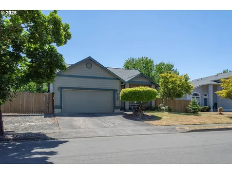 6194 SE Maple Street Hillsboro OR 97123
