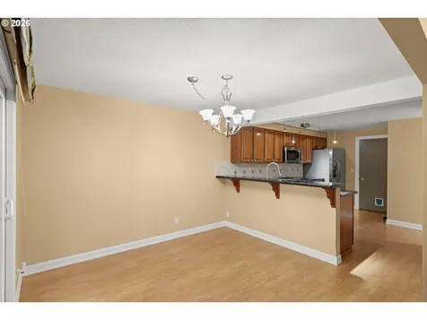 7859 SW Raintree Drive Beaverton OR 97008