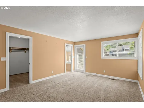 7859 SW Raintree Drive Beaverton OR 97008