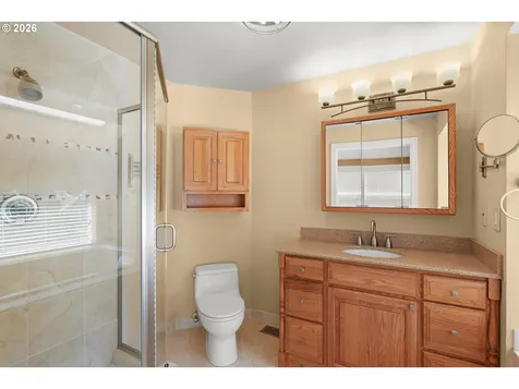 7859 SW Raintree Drive Beaverton OR 97008