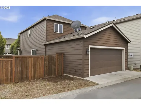 879 SW Windrose Terrace Beaverton OR 97003