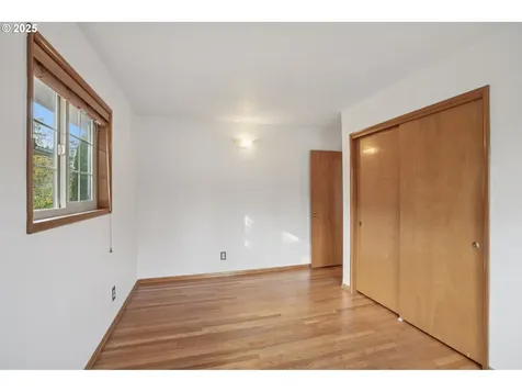 3425 SE 159th Avenue Portland OR 97236