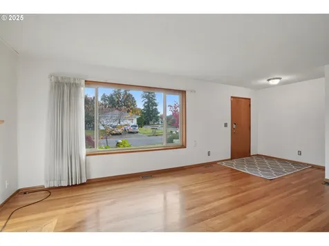 3425 SE 159th Avenue Portland OR 97236