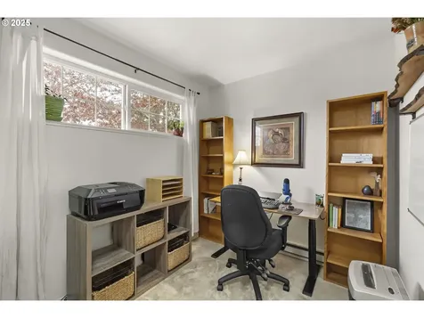 3588 Westleigh Street Eugene OR 97405