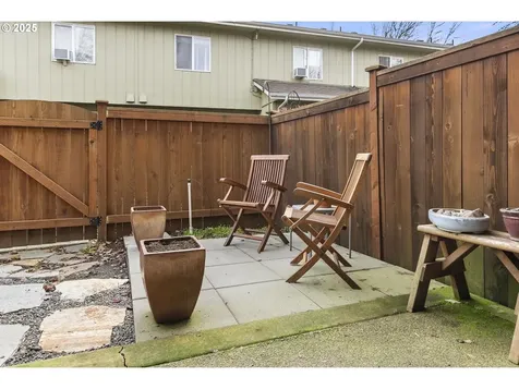3588 Westleigh Street Eugene OR 97405