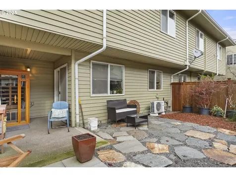 3588 Westleigh Street Eugene OR 97405