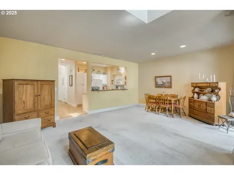 12365 SW Meader Way Beaverton OR 97008