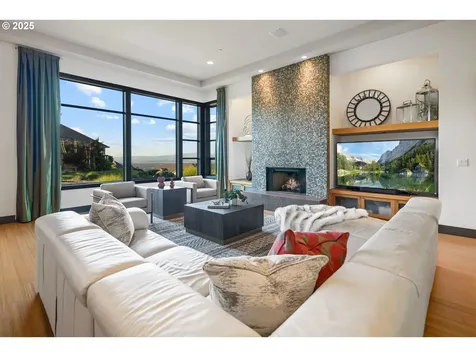 11148 SE Scotts Summit Court Happy Valley OR 97086