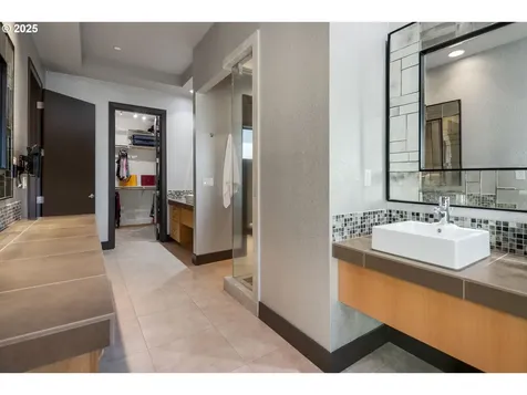 11148 SE Scotts Summit Court Happy Valley OR 97086