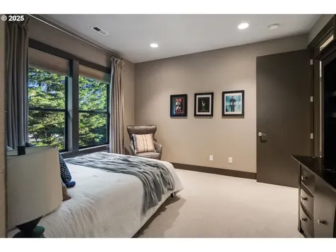 11148 SE Scotts Summit Court Happy Valley OR 97086