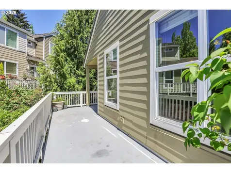 2879 NW Kennedy Court Portland OR 97229