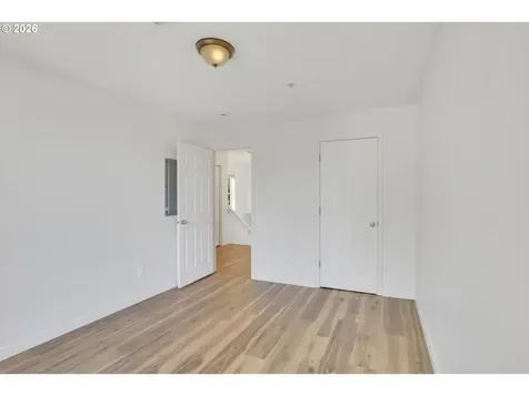 2879 NW Kennedy Court Portland OR 97229