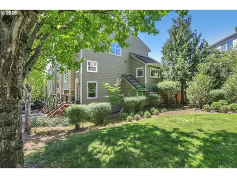 2879 NW Kennedy Court Portland OR 97229