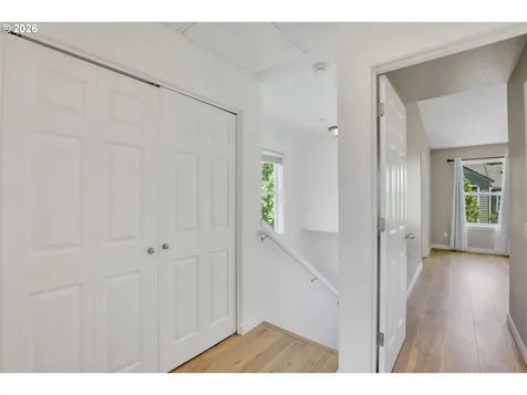 2879 NW Kennedy Court Portland OR 97229