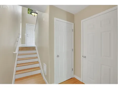 2879 NW Kennedy Court Portland OR 97229