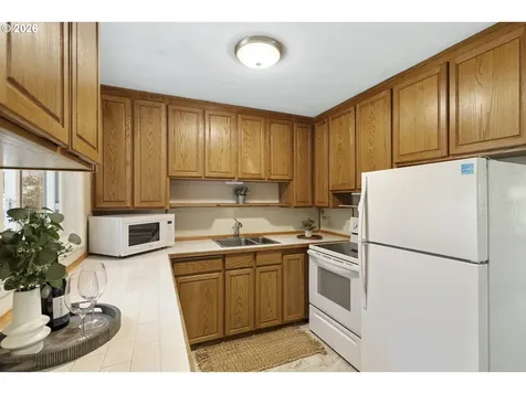 845 Cornell Avenue Gladstone OR 97027