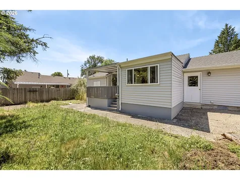 845 Cornell Avenue Gladstone OR 97027
