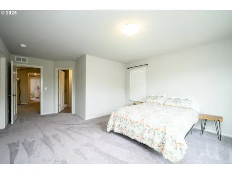 1672 NW Landon Street Mcminnville OR 97128