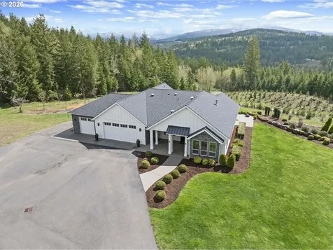 30312 NE Sunset Falls Road Yacolt WA 98675