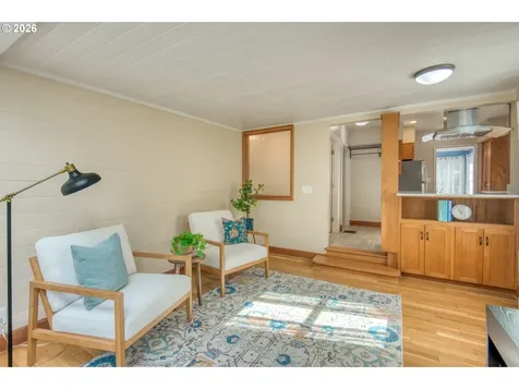 4315 NE Laurelhurst Place Portland OR 97213