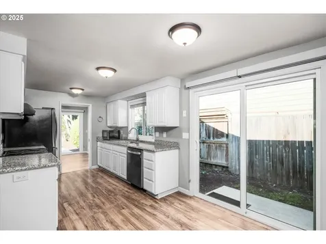 1215 Cedar Ridge Drive Eugene OR 97401