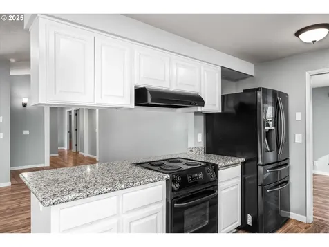 1215 Cedar Ridge Drive Eugene OR 97401