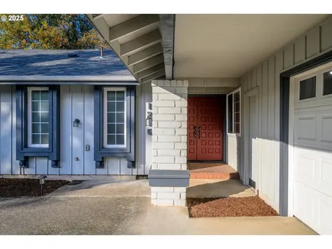 1215 Cedar Ridge Drive Eugene OR 97401