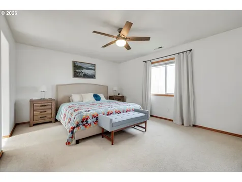 10907 SE Henderson Drive Portland OR 97266