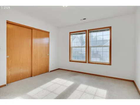 10907 SE Henderson Drive Portland OR 97266