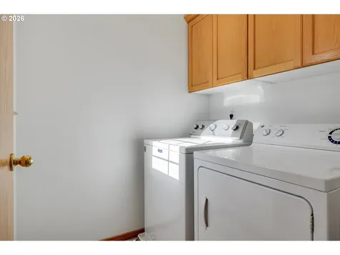 10907 SE Henderson Drive Portland OR 97266
