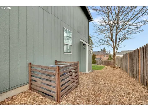 10907 SE Henderson Drive Portland OR 97266