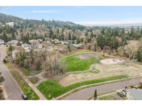 10907 SE Henderson Drive Portland OR 97266