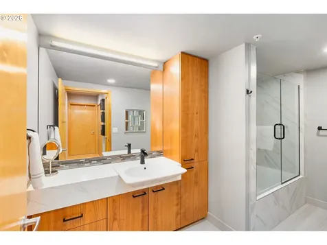 1133 NW 11th Avenue Portland OR 97209