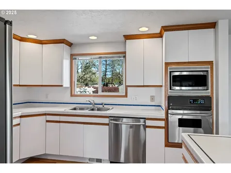 2375 Rosecrest Drive Philomath OR 97370