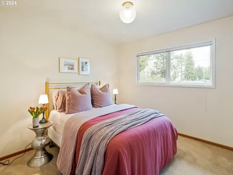 1225 NE 166th Avenue Portland OR 97230