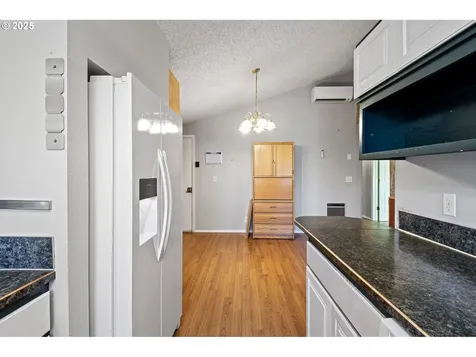 26 E 3rd Street Lowell OR 97452