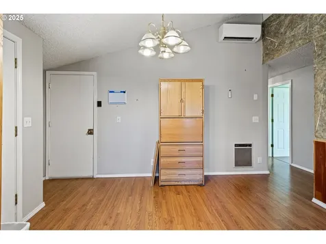 26 E 3rd Street Lowell OR 97452